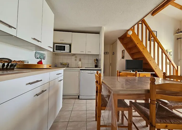 Casa vacanze Maisonnette Lumineuse Proche Avec Piscine - Fr-1-476-198 La Faute-sur-Mer